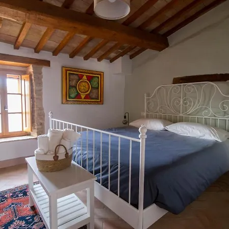 Il Borgo Divino - Torre Del Colle, Bevagna * Torre del Colle